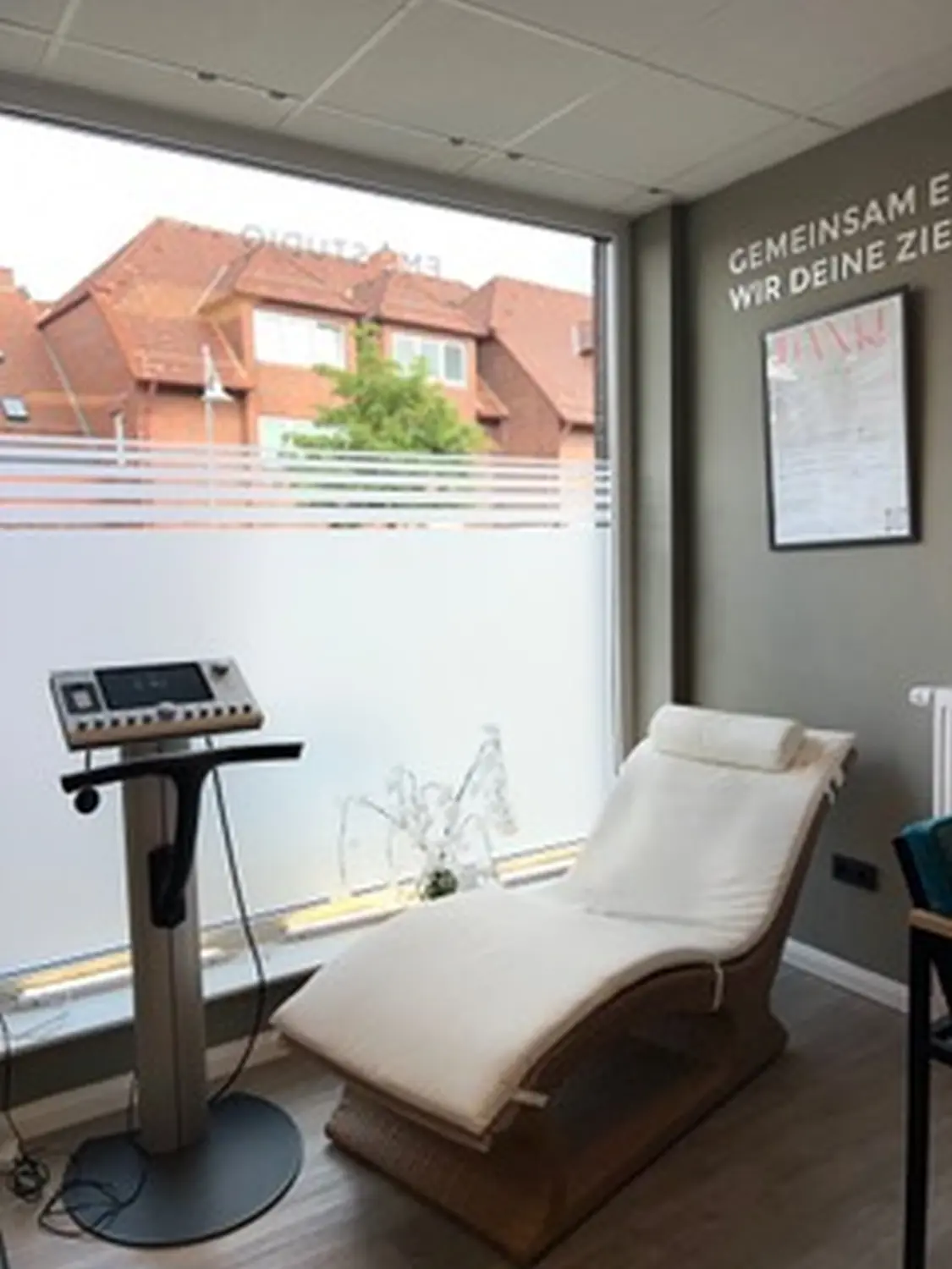 Neopuls EMS Studio - Ausbildung von Menschen